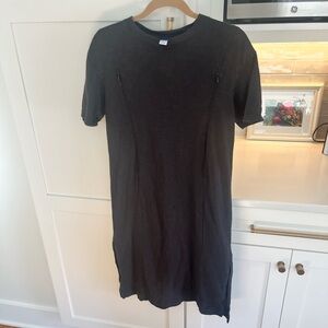 Maternity Short-Sleeve Nursing Midi T-Shirt Dress